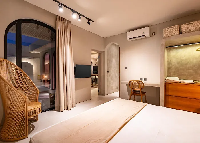 Sae 55 By Yolla Hospitality فيلة أُلُواتو